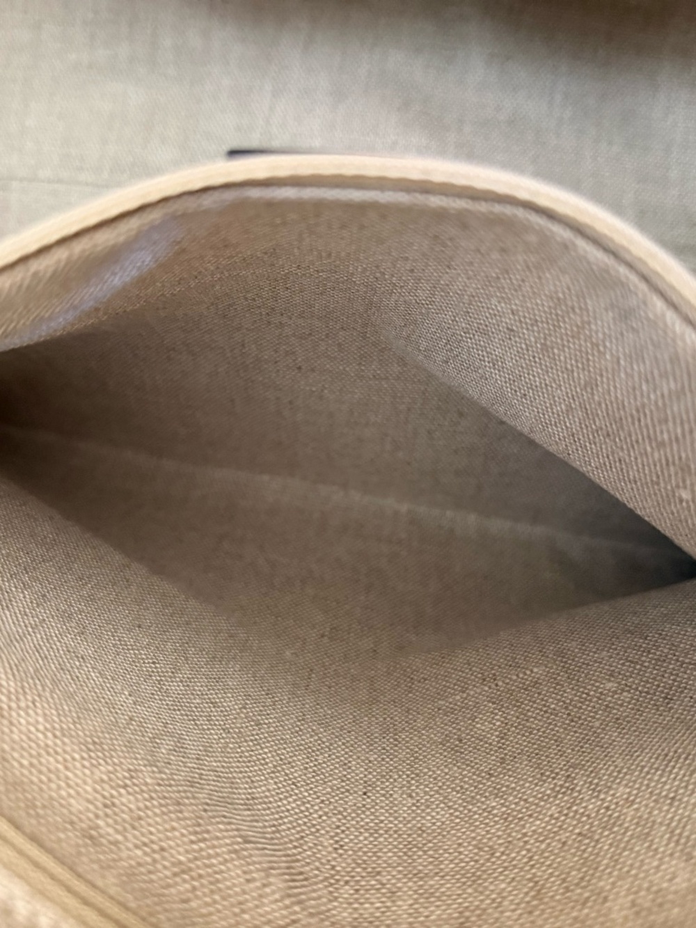 GUCCI micro GG leather large tote - Picture 11 of 15